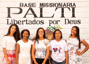 base missionaria mulheres